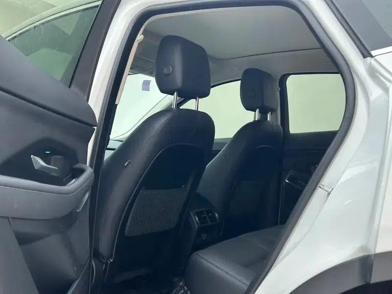 Jaguar E-PACE 2018 P200 First Edition Limited Edition (China VI Emission Standard) — миниатюра 32