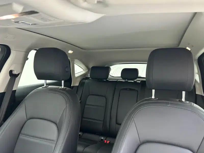 Jaguar E-PACE 2018 P200 First Edition Limited Edition (China VI Emission Standard) — миниатюра 33
