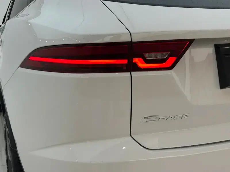 Jaguar E-PACE 2018 P200 First Edition Limited Edition (China VI Emission Standard) — миниатюра 9