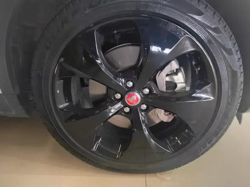 2018 Jaguar E-PACE P250 HSE — миниатюра 7