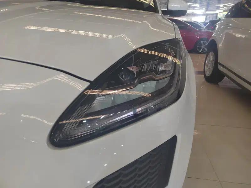 2018 Jaguar E-PACE P250 HSE — миниатюра 8
