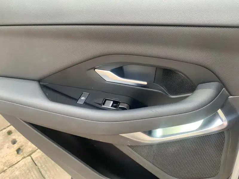 Jaguar E-PACE 2018 P200 (China VI Emission Standard) — миниатюра 28