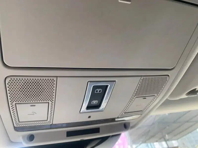 Jaguar E-PACE 2018 P200 (China VI Emission Standard) — миниатюра 10