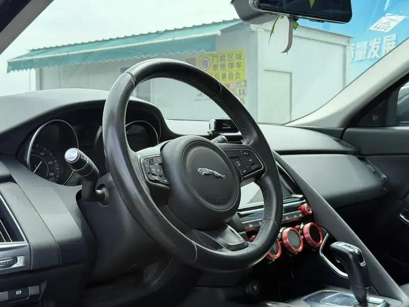 Jaguar E-PACE 2018 P200 (China VI Emission Standard) — миниатюра 10