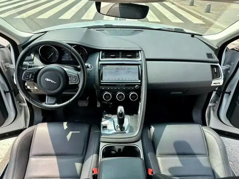 Jaguar E-PACE 2018 P250 S — миниатюра 6