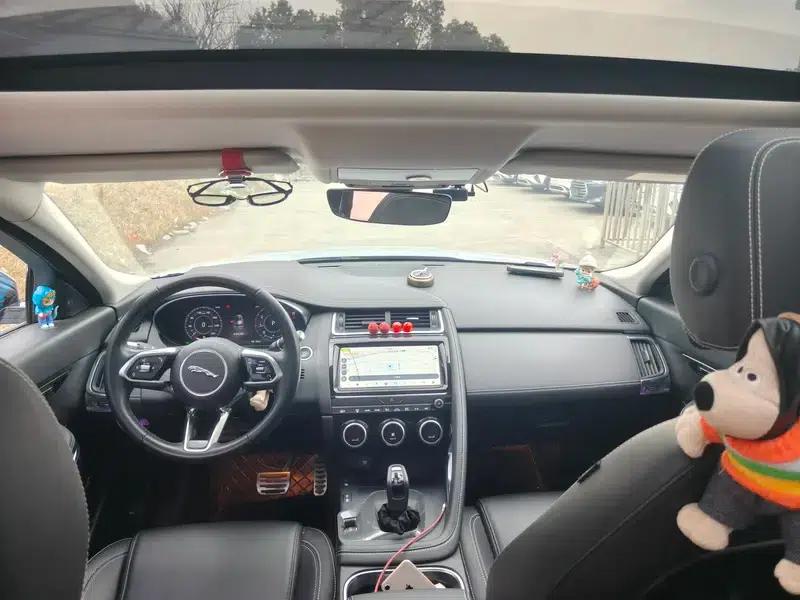 2018 Jaguar E-PACE P250 SE — миниатюра 14
