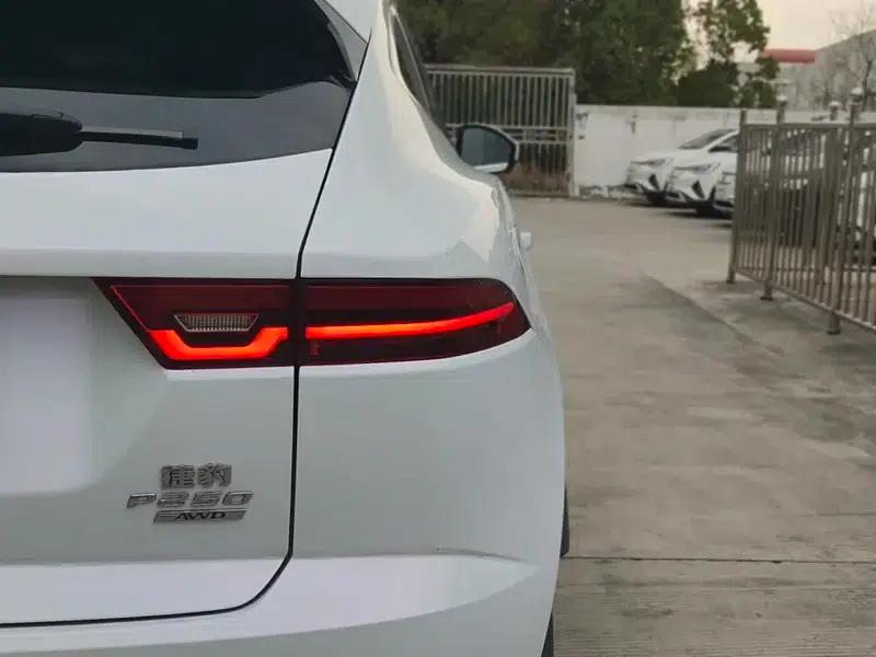 2018 Jaguar E-PACE P250 SE — миниатюра 7