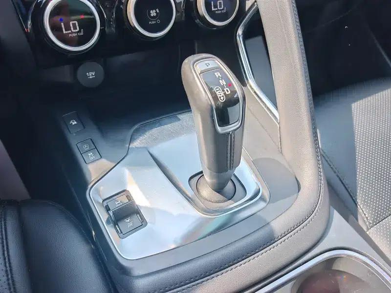 Jaguar E-PACE 2018 P200 (China VI Emission Standard) — миниатюра 14
