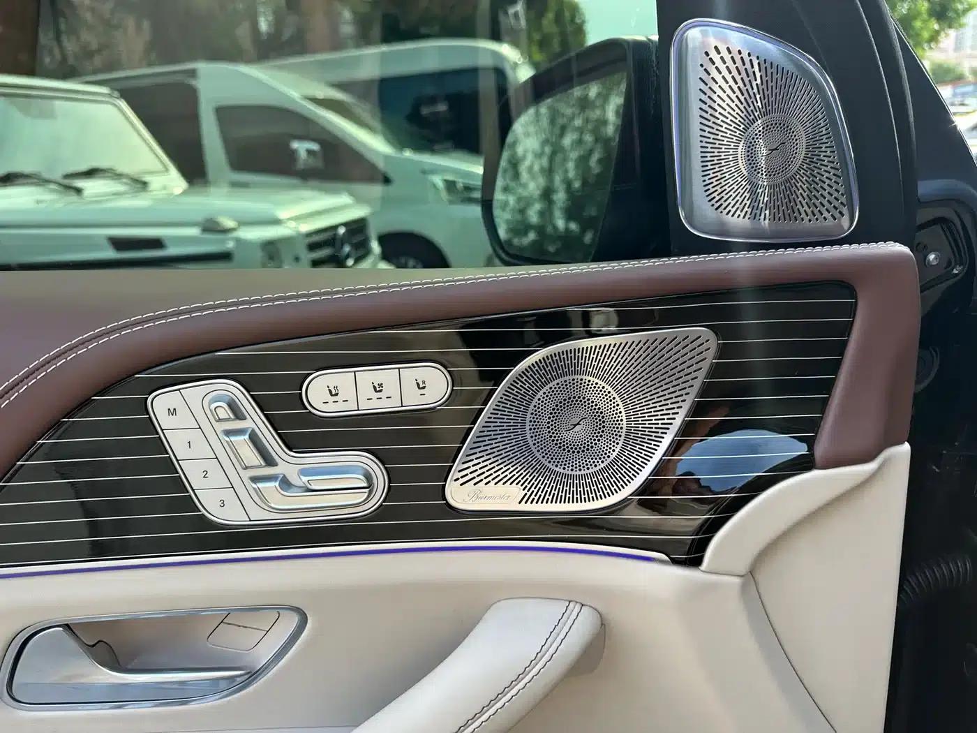 2024 Mercedes-Benz GLS 450 (US Spec) — миниатюра 13