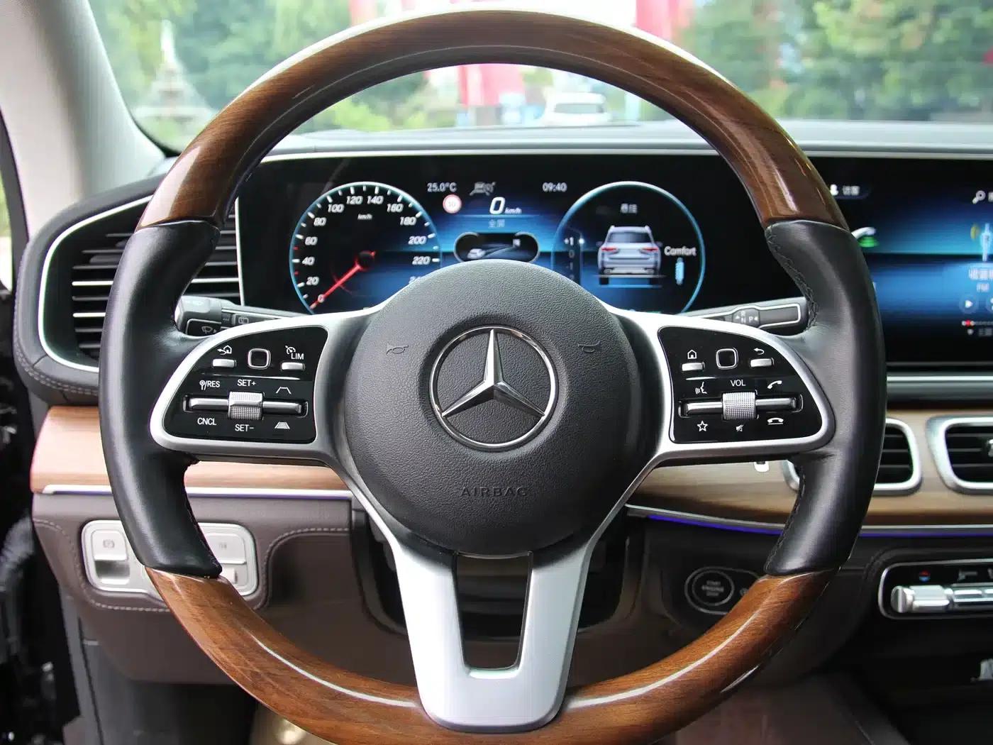 2021 Mercedes-Benz GLS 450 4MATIC Luxury — миниатюра 23