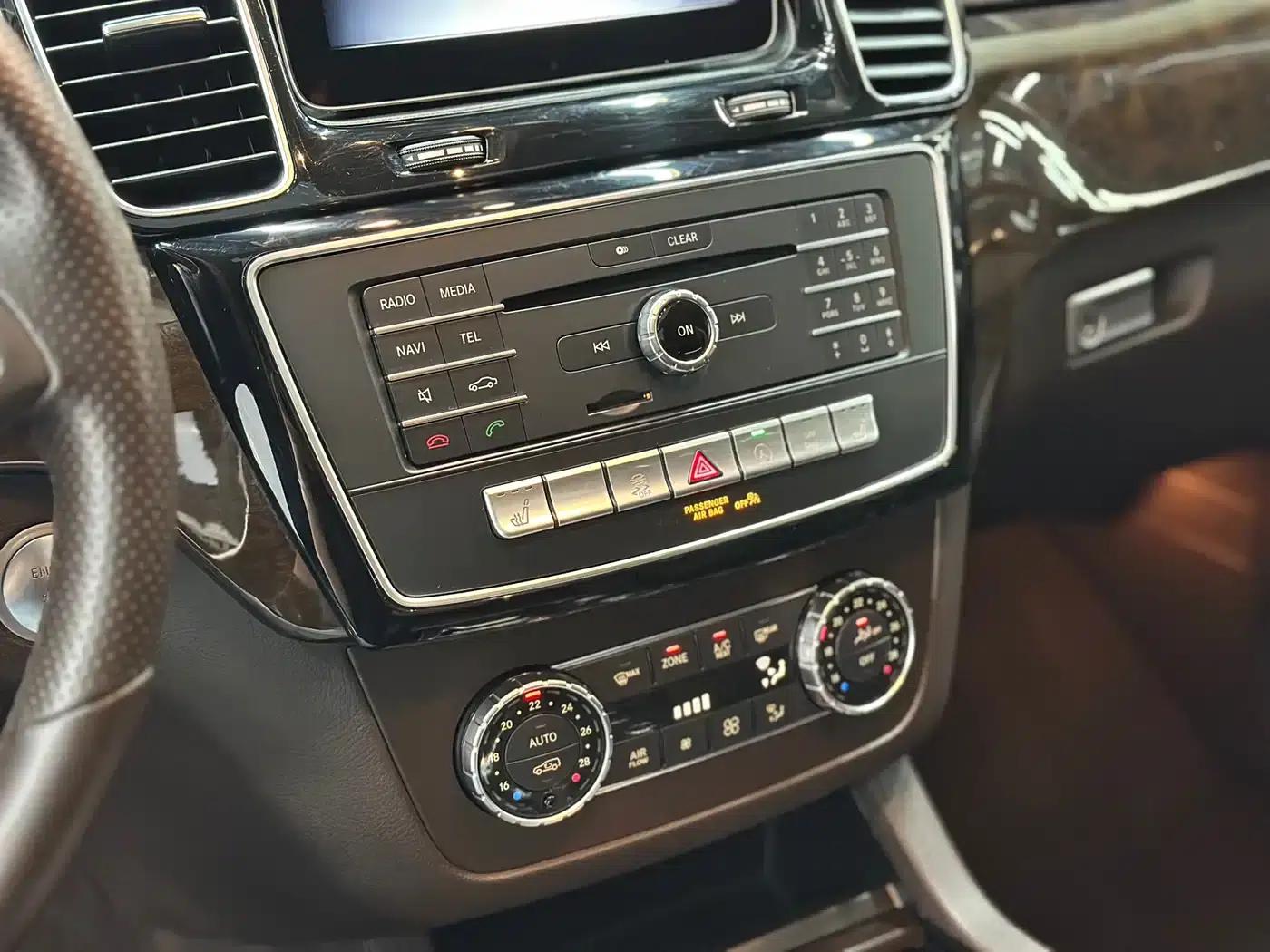 2019 Mercedes-Benz GLS 400 4MATIC Dynamic Edition — миниатюра 15