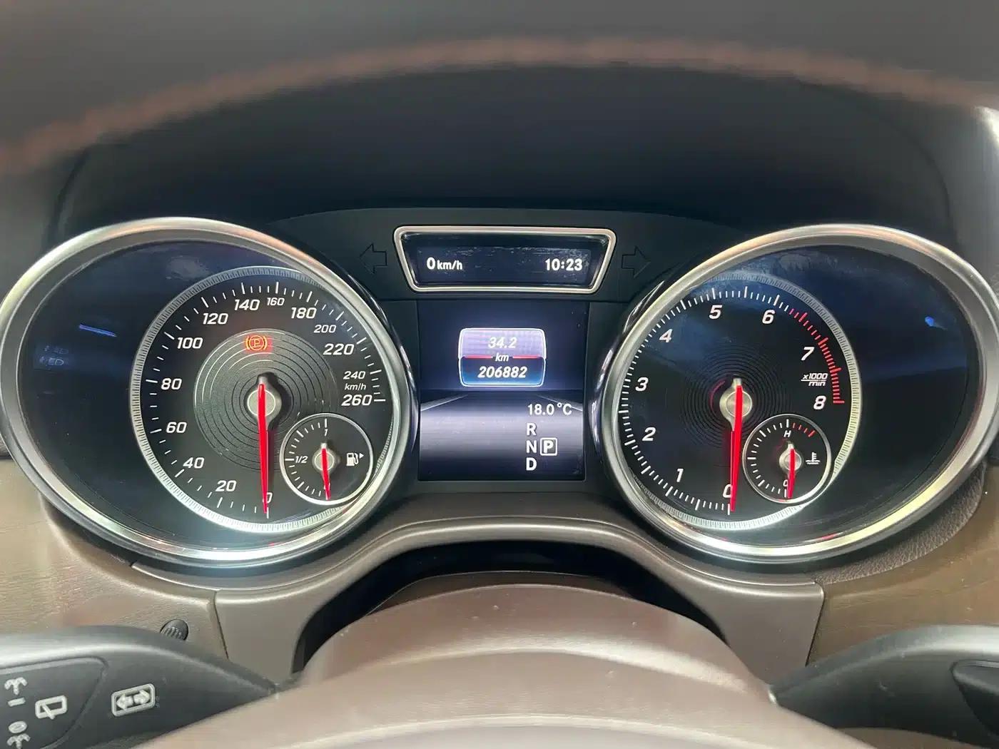 2019 Mercedes-Benz GLS 450 — миниатюра 13