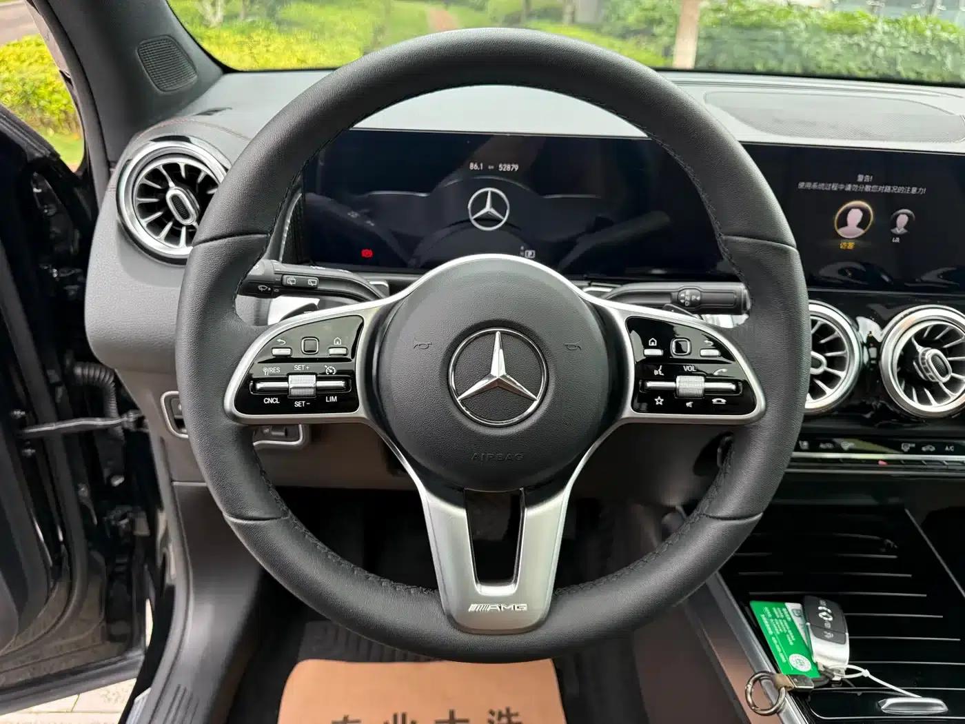 Mercedes-Benz GLB 2021 Fashion Edition — миниатюра 23