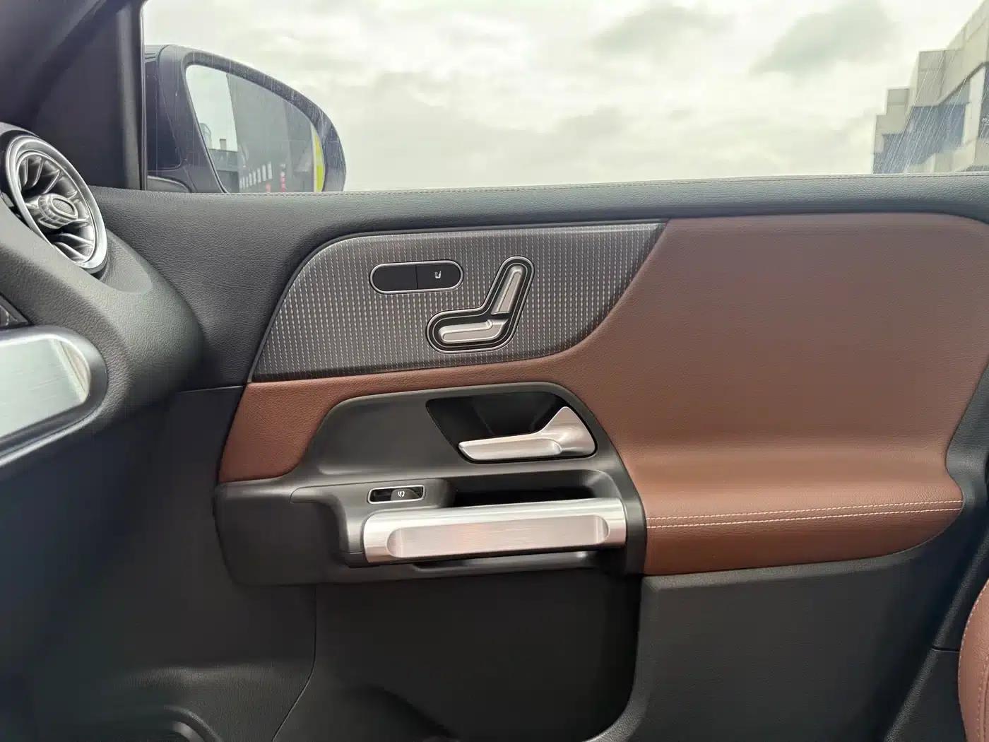Mercedes-Benz GLB 2021 Fashion Edition — миниатюра 27