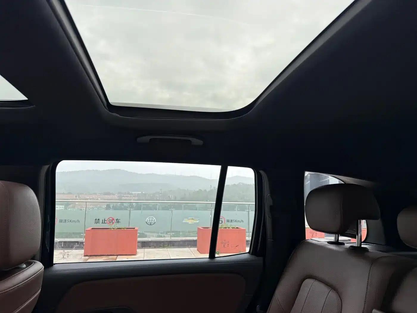 Mercedes-Benz GLB 2021 Fashion Edition — миниатюра 34