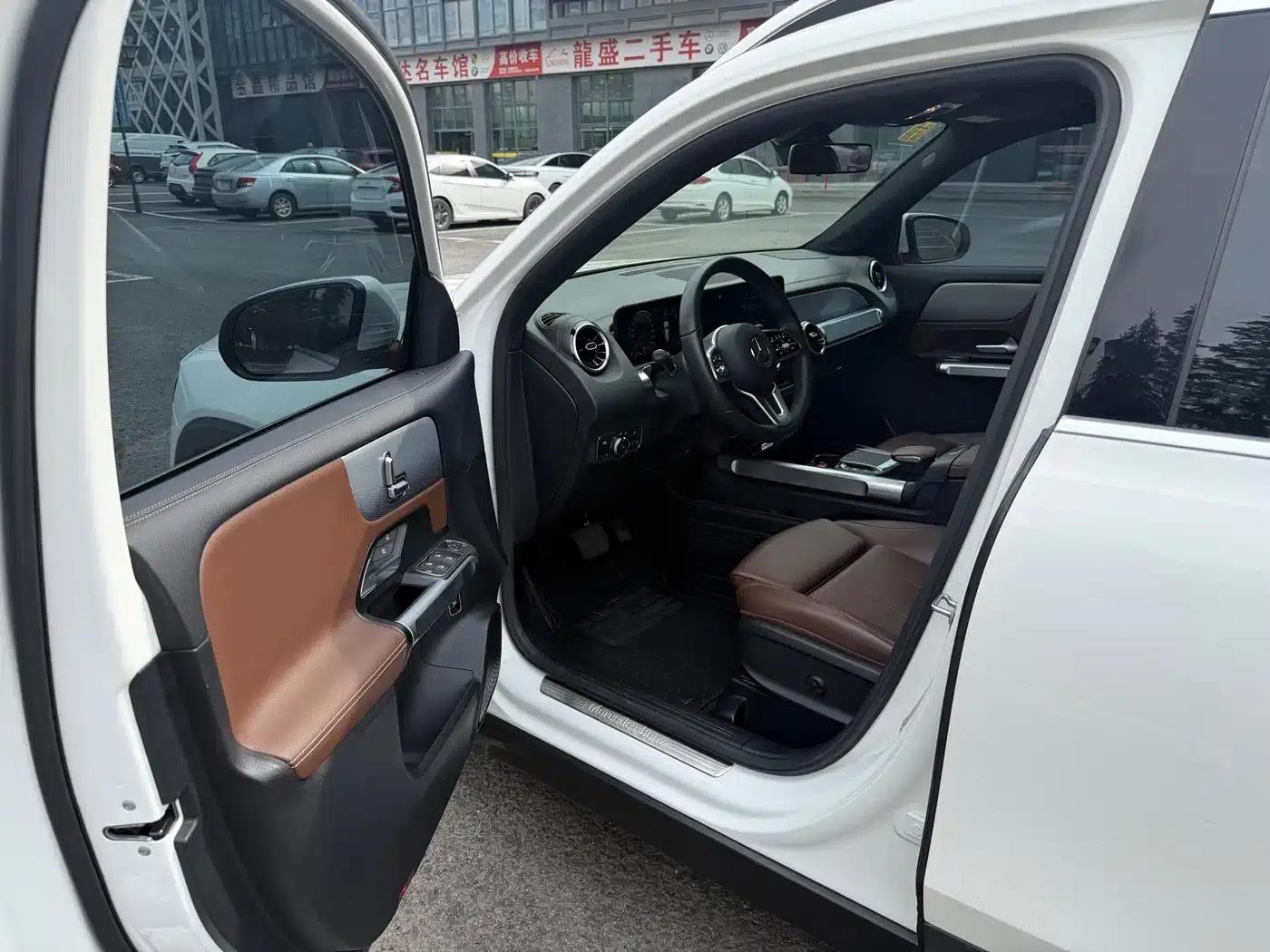 2020 Mercedes-Benz GLB 180 Dynamic — миниатюра 11