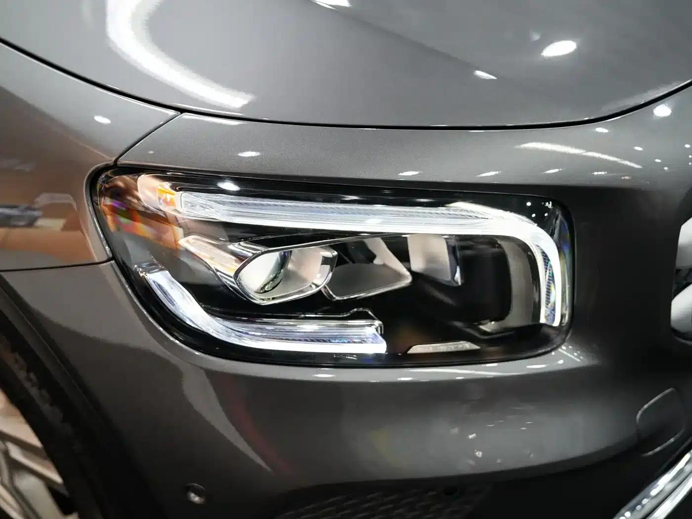 Mercedes-Benz GLB 2022 Facelift II GLB 200 Fashion Model — миниатюра 3