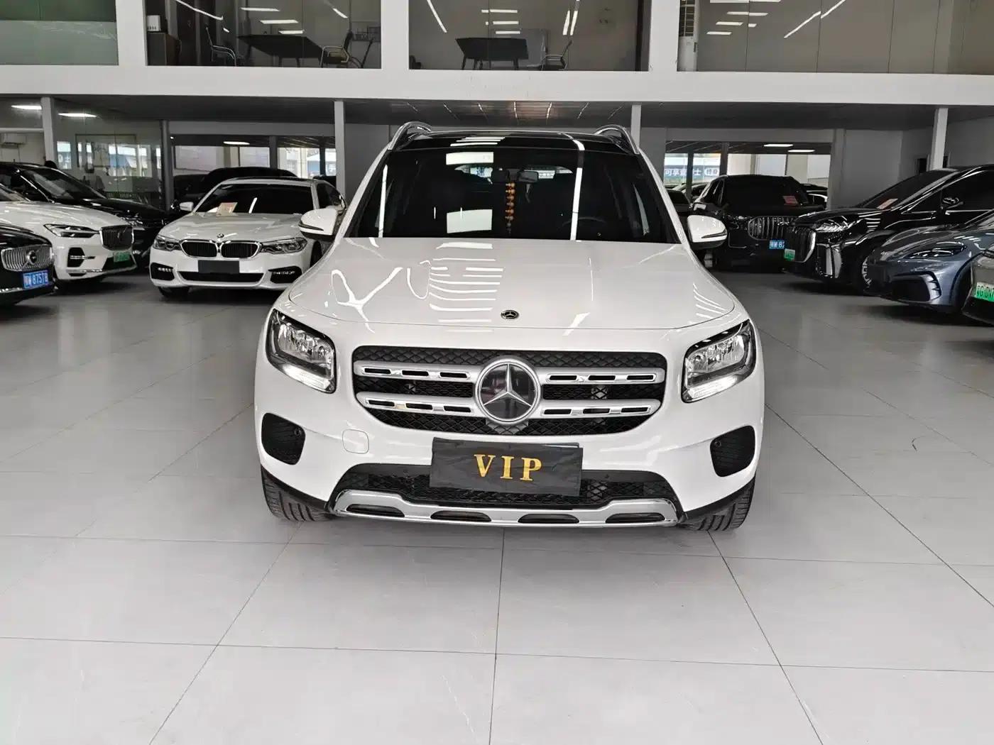 2021 Mercedes-Benz GLB 180 Fashion Edition — миниатюра 2