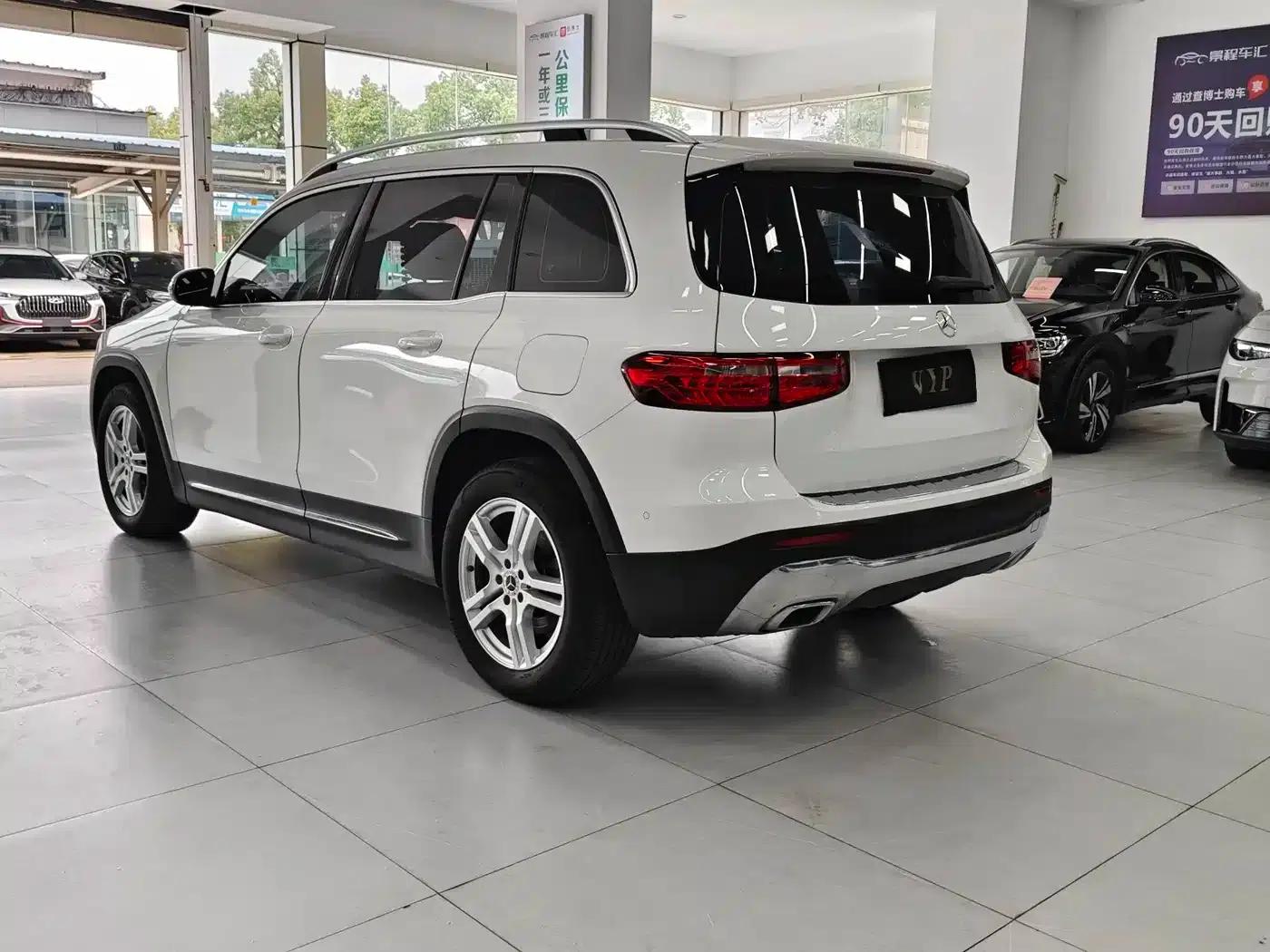 2021 Mercedes-Benz GLB 180 Fashion Edition — миниатюра 11