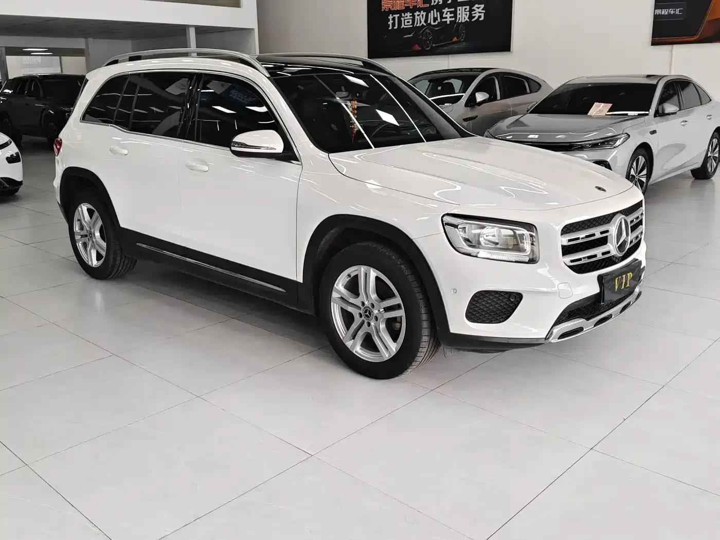 2021 Mercedes-Benz GLB 180 Fashion Edition — миниатюра 3