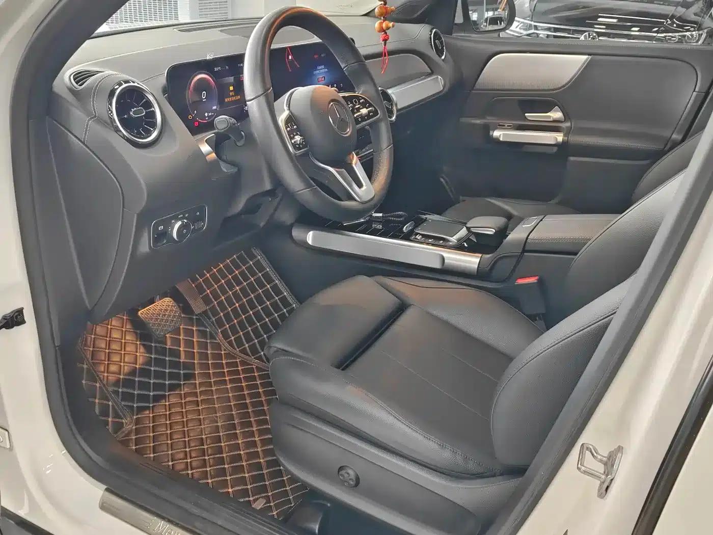 2021 Mercedes-Benz GLB 180 Fashion Edition — миниатюра 5