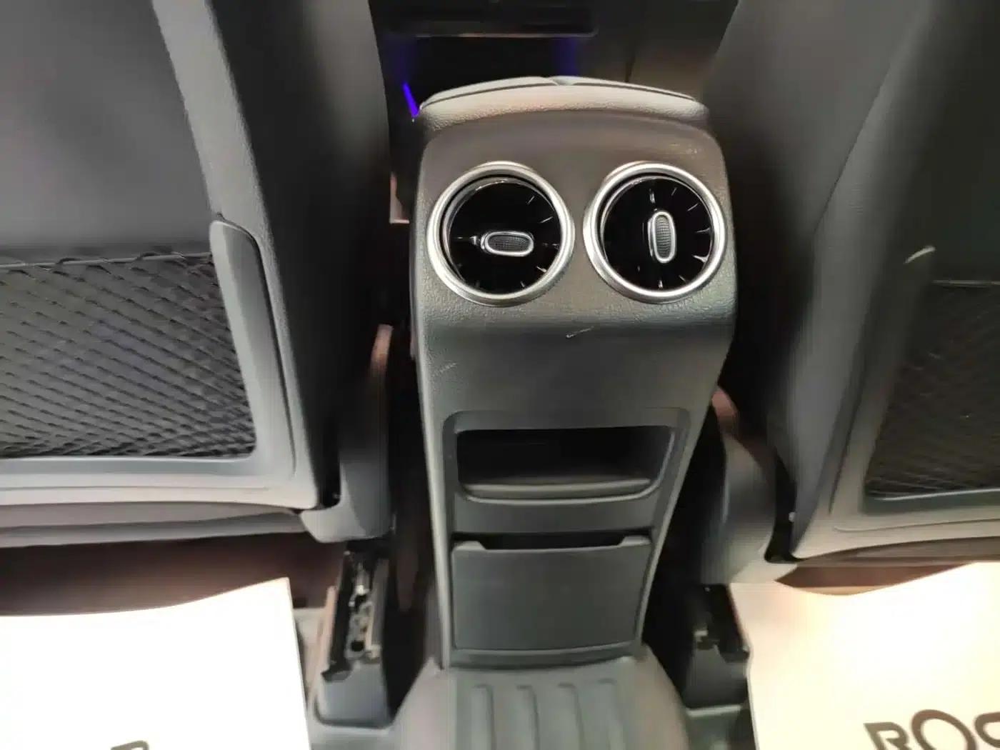 Mercedes-Benz GLB 2020 Fashion Edition — миниатюра 25