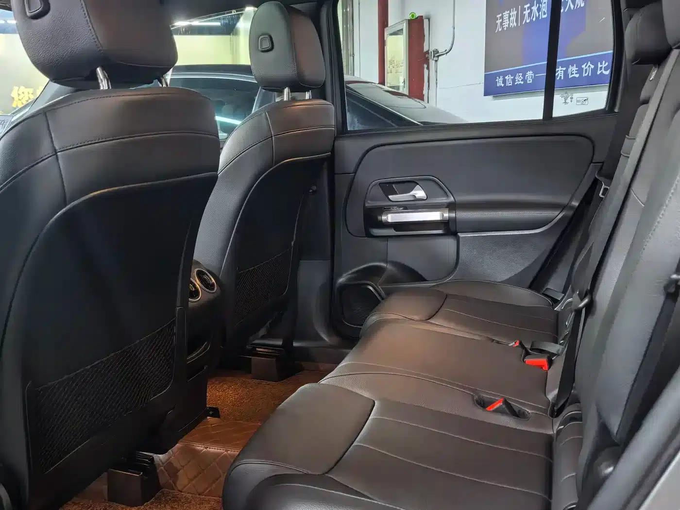 Mercedes-Benz GLB 2020 Facelift GLB 200 Dynamic — миниатюра 3