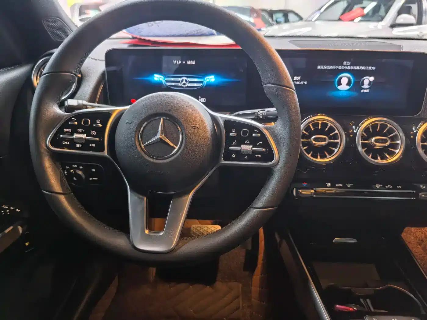 Mercedes-Benz GLB 2020 Facelift GLB 200 Dynamic — миниатюра 6