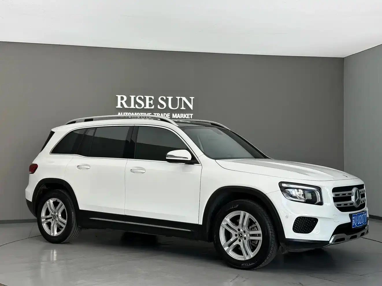 2023 Mercedes-Benz GLB 220 Dynamic — миниатюра 2