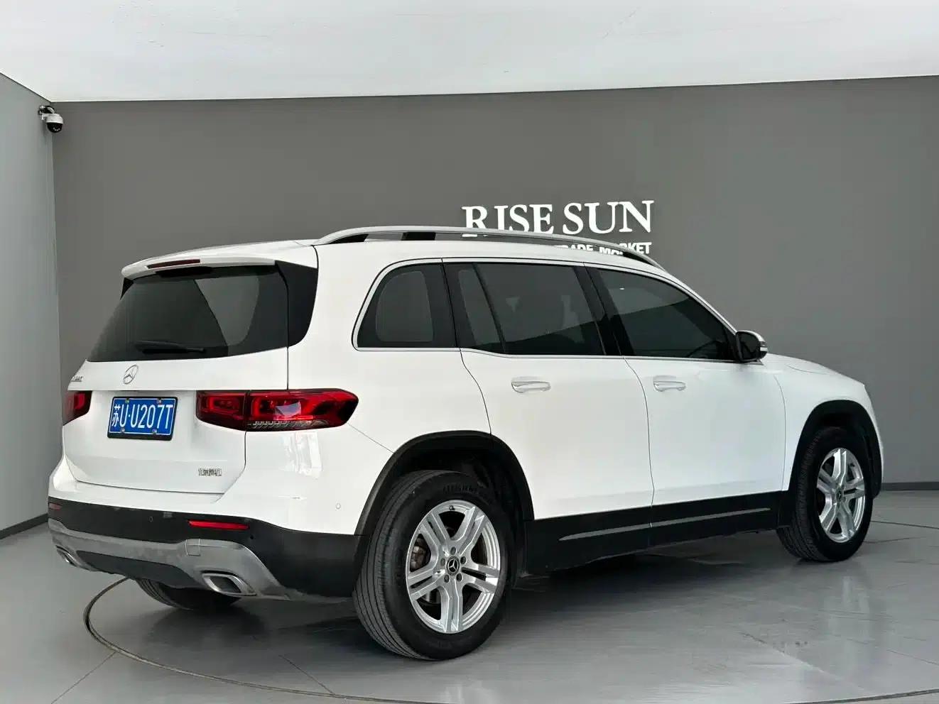 2023 Mercedes-Benz GLB 220 Dynamic — миниатюра 5