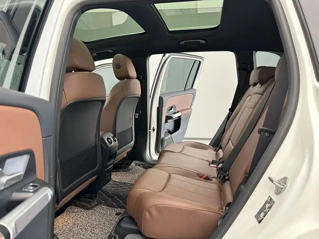 2023 Mercedes-Benz GLB 220 Dynamic — миниатюра 8
