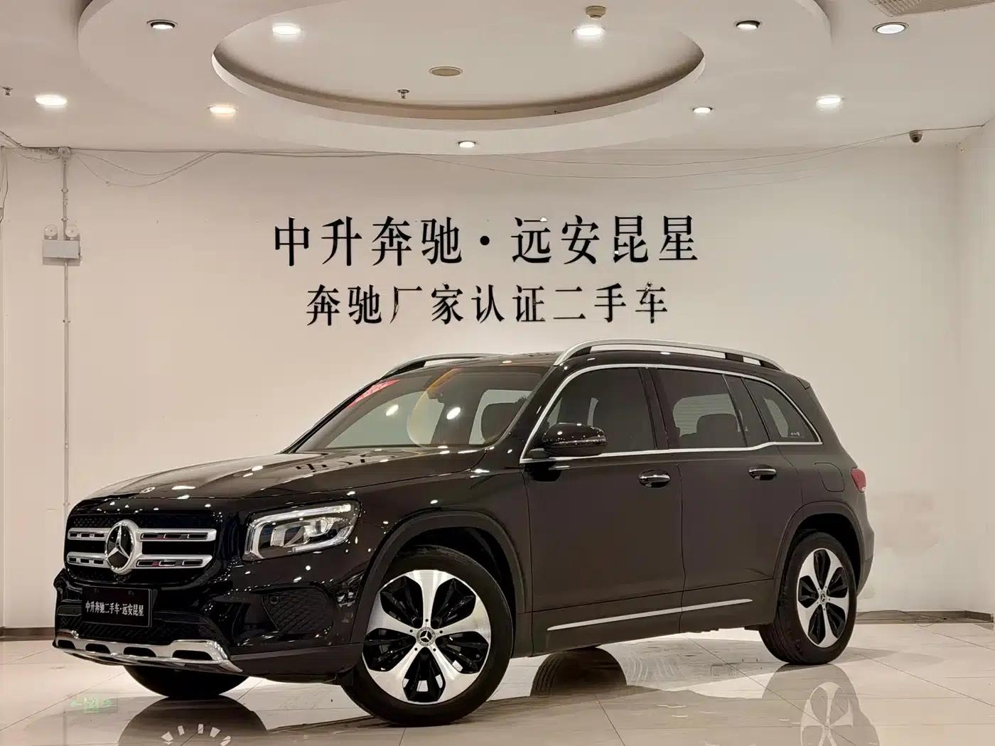 2023 Mercedes-Benz GLB 220 Fashion Edition — миниатюра 1