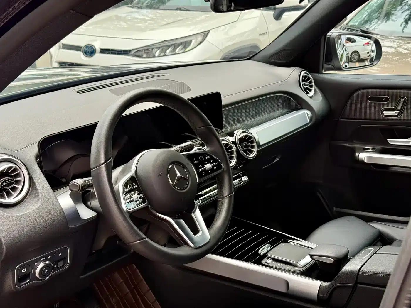 2023 Mercedes-Benz GLB 220 Fashion Edition — миниатюра 15