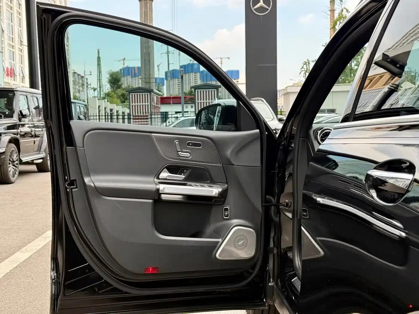2023 Mercedes-Benz GLB 220 Fashion Edition — миниатюра 16