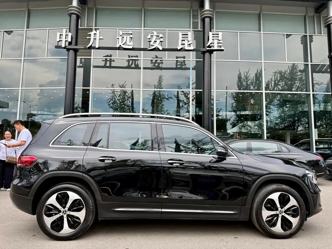 2023 Mercedes-Benz GLB 220 Fashion Edition — миниатюра 4