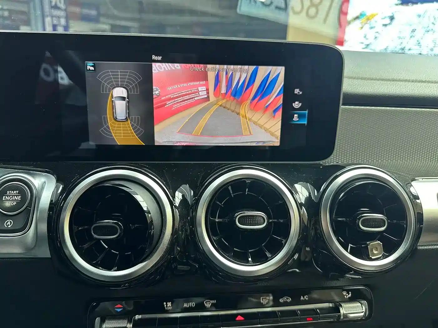 2020 Mercedes-Benz GLB 180 Dynamic — миниатюра 12