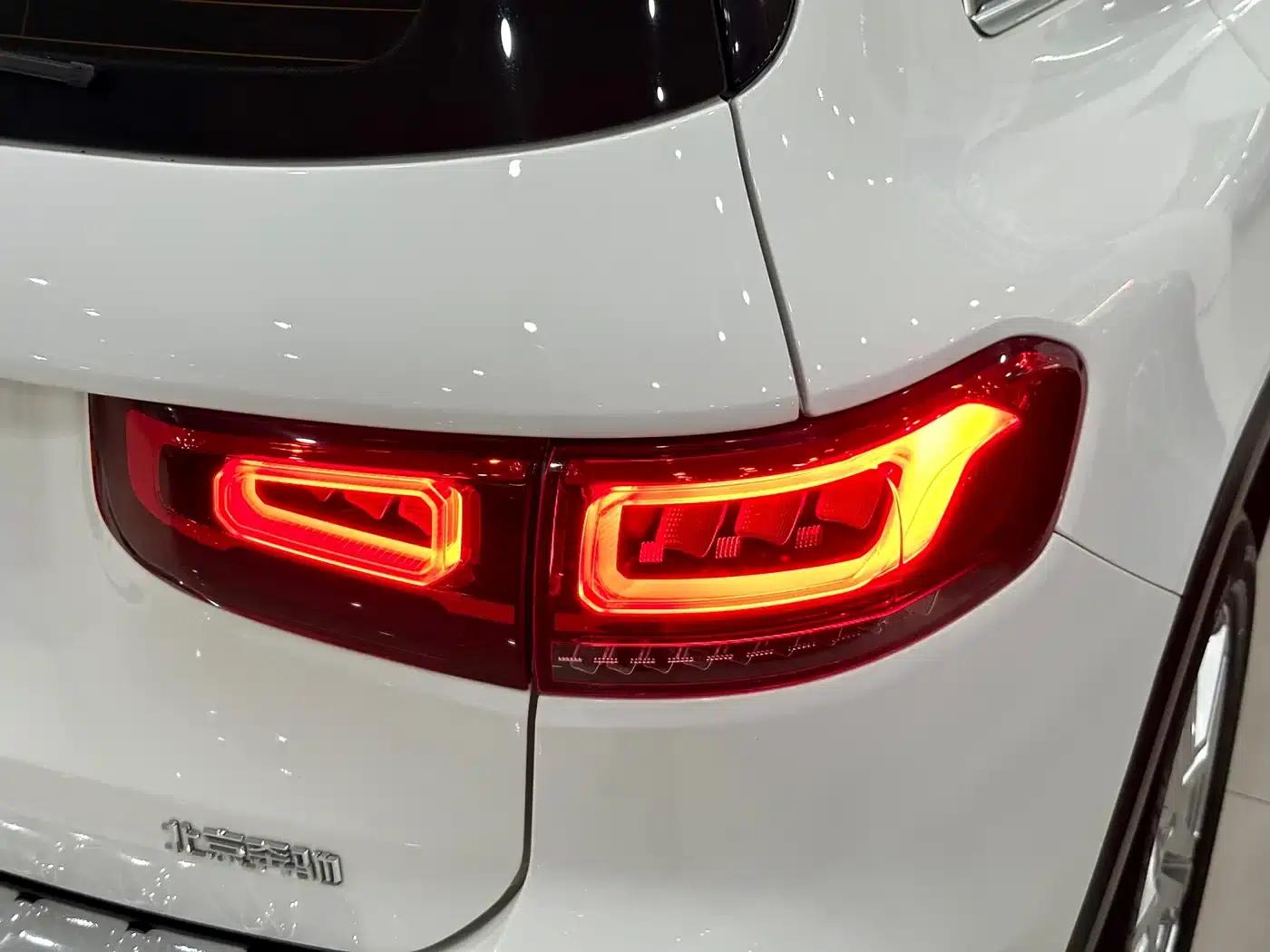 Mercedes-Benz GLB 2020 Facelift GLB 200 Dynamic — миниатюра 23