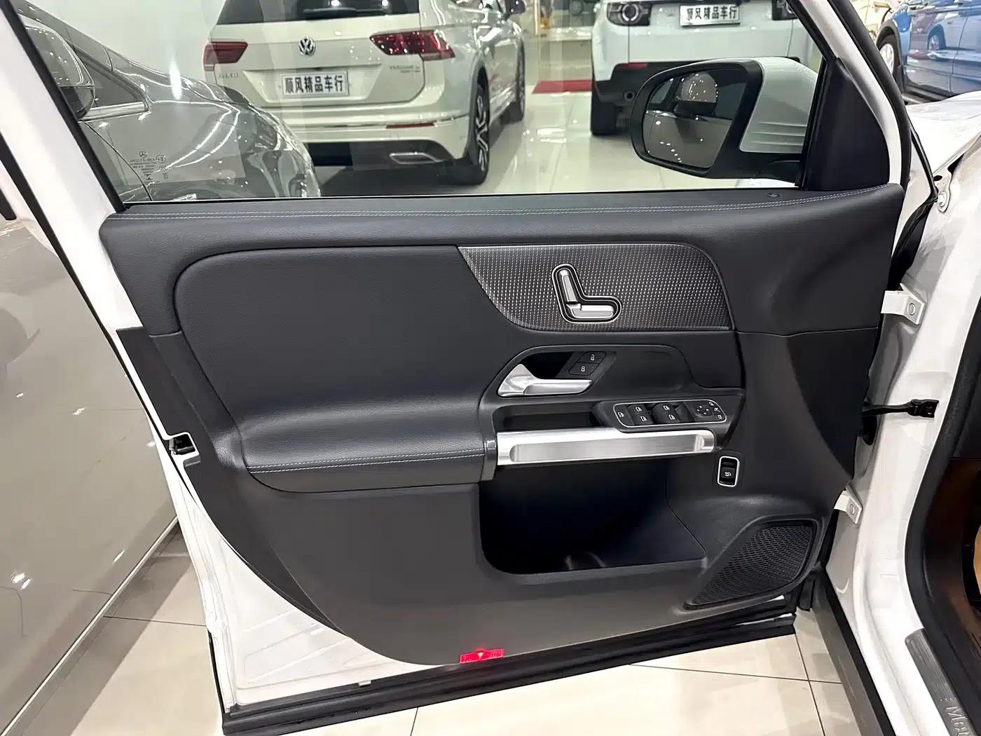 Mercedes-Benz GLB 2020 Facelift GLB 200 Dynamic — миниатюра 7
