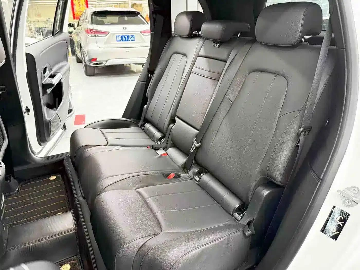 2023 Mercedes-Benz GLB 200 Dynamic — миниатюра 13