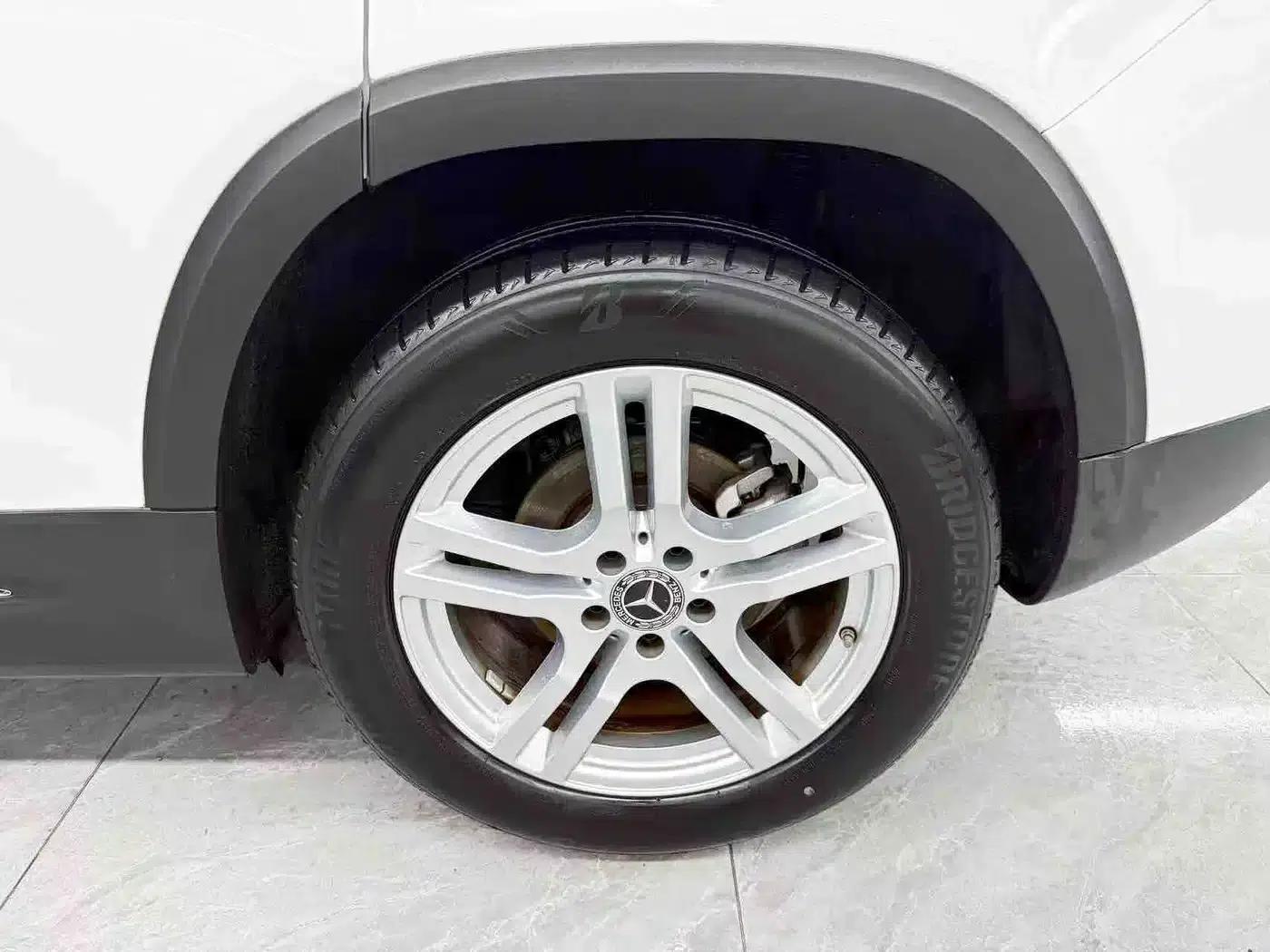 2023 Mercedes-Benz GLB 200 Dynamic — миниатюра 22