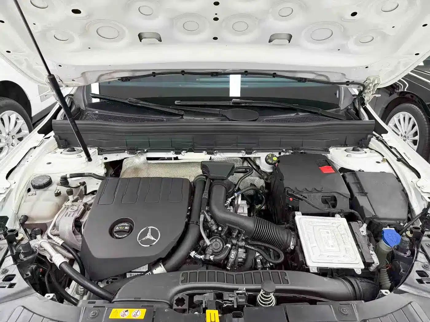 2023 Mercedes-Benz GLB 200 Dynamic — миниатюра 23