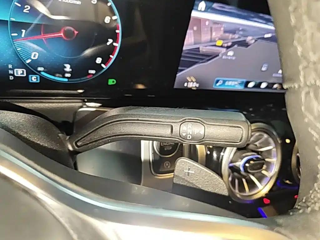 Mercedes-Benz GLB 2022 Facelift GLB 200 Dynamic — миниатюра 14