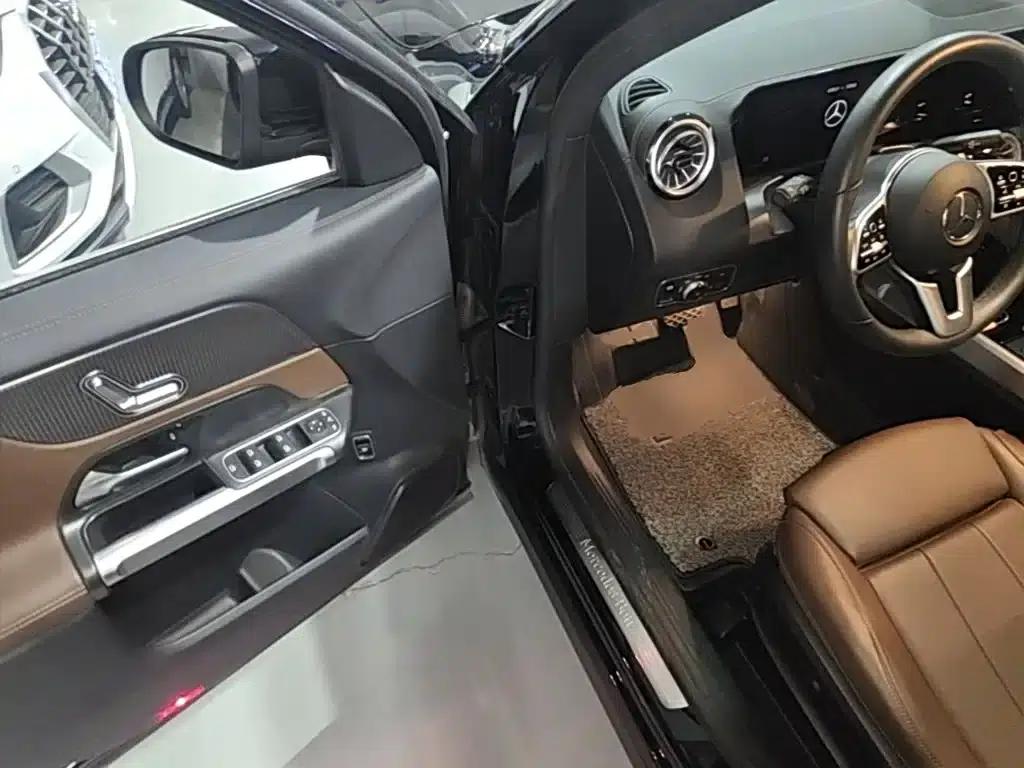 Mercedes-Benz GLB 2022 Facelift GLB 200 Dynamic — миниатюра 16