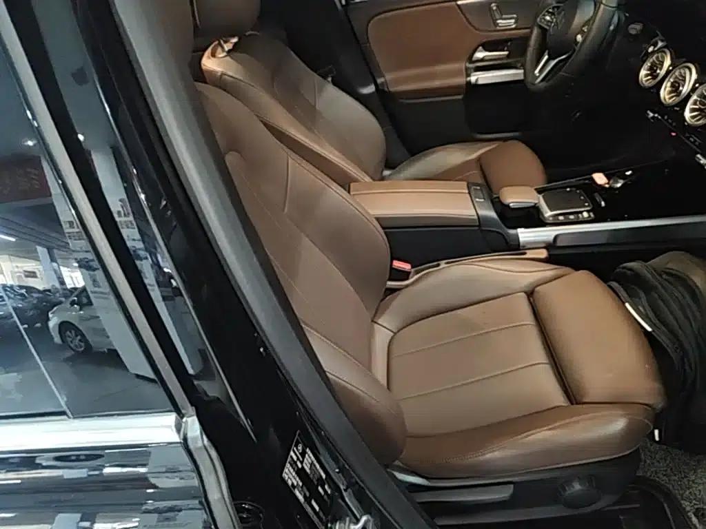 Mercedes-Benz GLB 2022 Facelift GLB 200 Dynamic — миниатюра 25