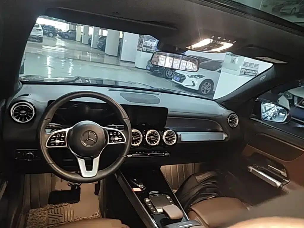 Mercedes-Benz GLB 2022 Facelift GLB 200 Dynamic — миниатюра 10