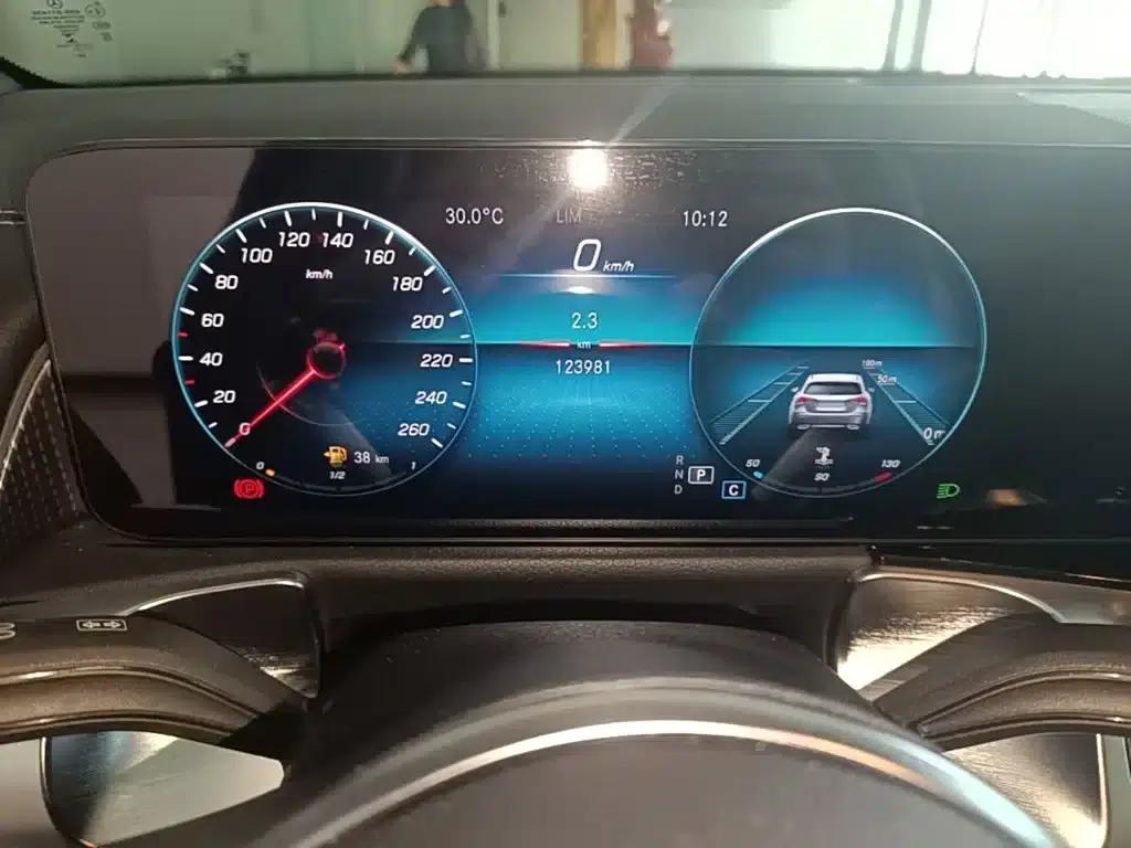 2021 Mercedes-Benz GLB 200 Dynamic — миниатюра 12