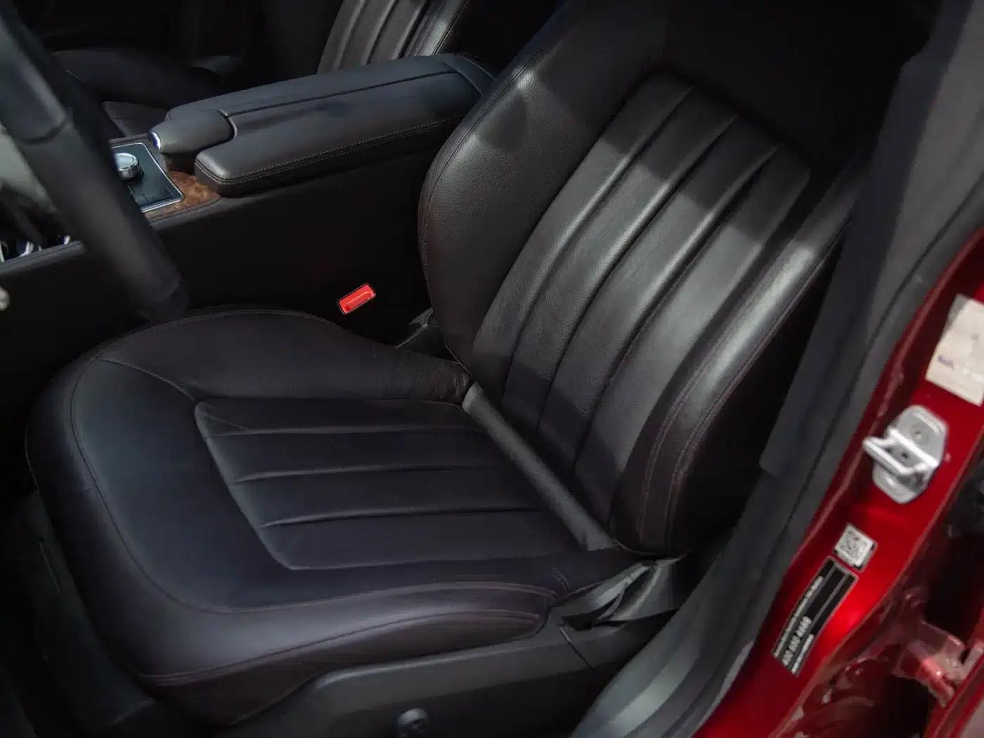 2012 Mercedes-Benz CLS 300 CGI — миниатюра 6