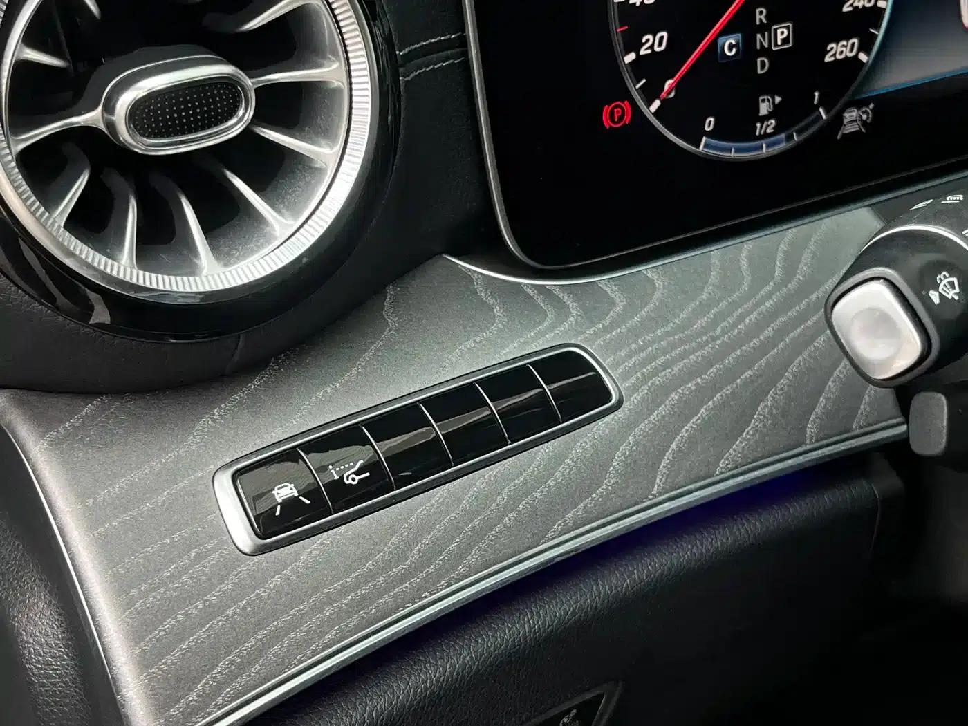 2018 Mercedes-Benz CLS 350 4MATIC — миниатюра 21