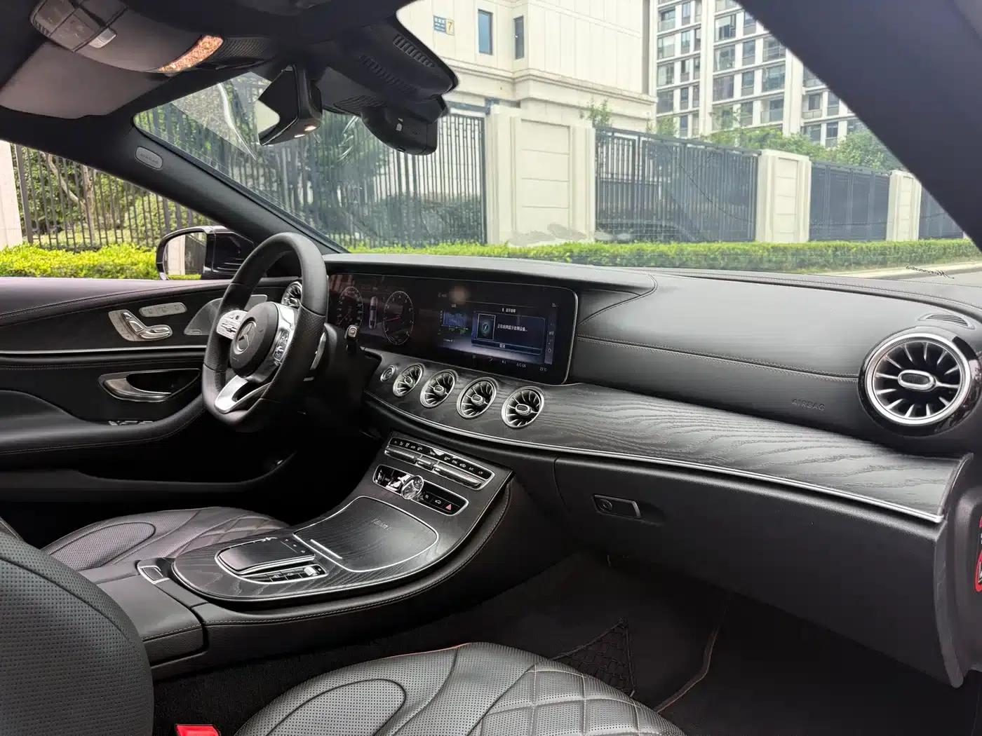 2018 Mercedes-Benz CLS 350 4MATIC First Edition — миниатюра 14