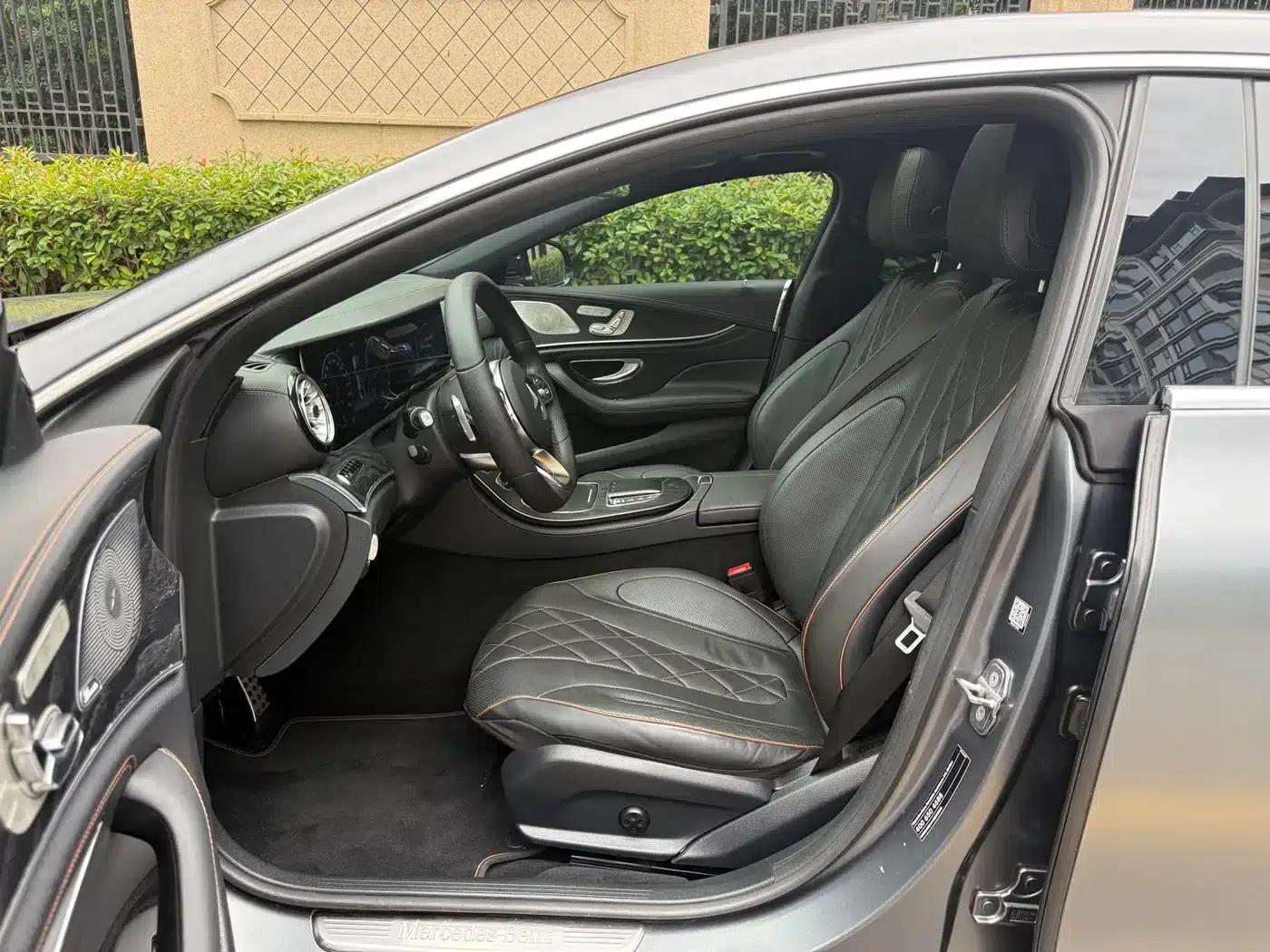 2018 Mercedes-Benz CLS 350 4MATIC First Edition — миниатюра 7
